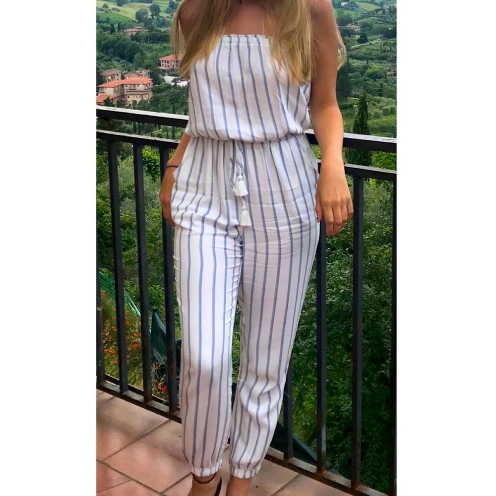 Forever 21 - White & Blue Striped Jumpsuit